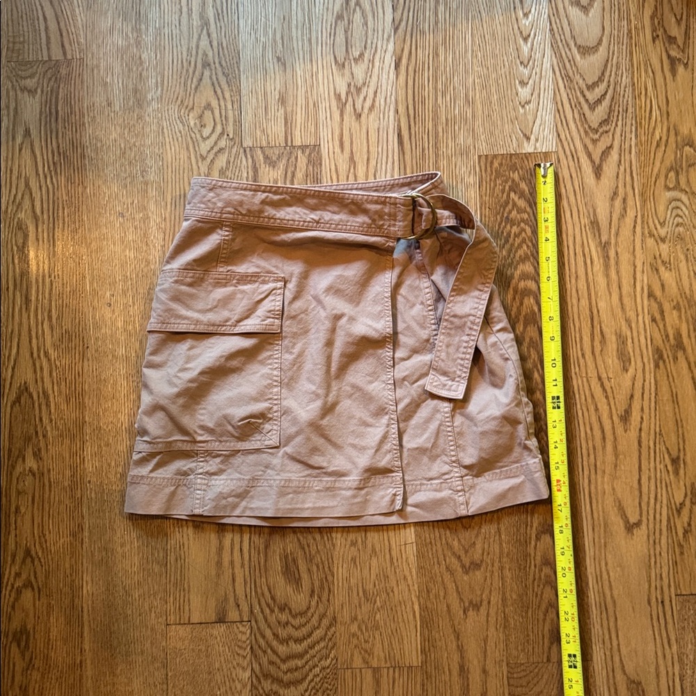 Banana Republic Khaki wrap Skirt 10